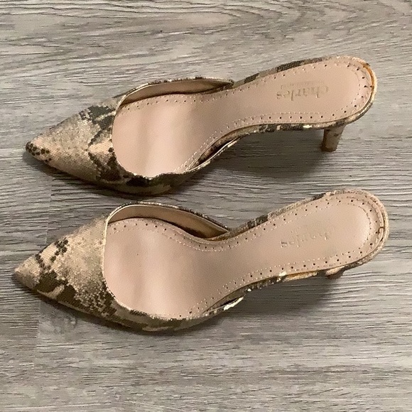 Charles By Charles David Slip-On Shoes - Picture 2 of 7